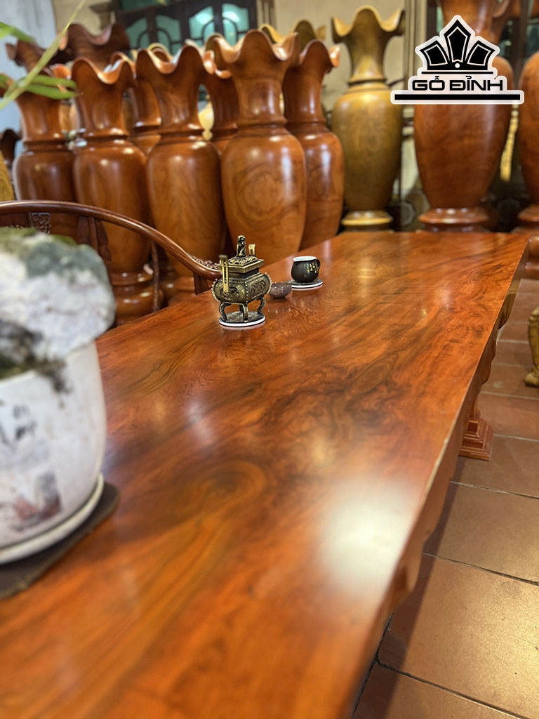 Bàn Trà Gỗ Hương Ngang 238 Cao 76 Sâu 10 (cm)