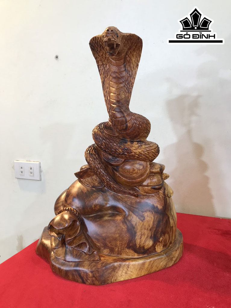 Tượng Rắn Phong Thủy Gỗ Cẩm Cao 41 Ngang 28 Sâu 17 (cm)