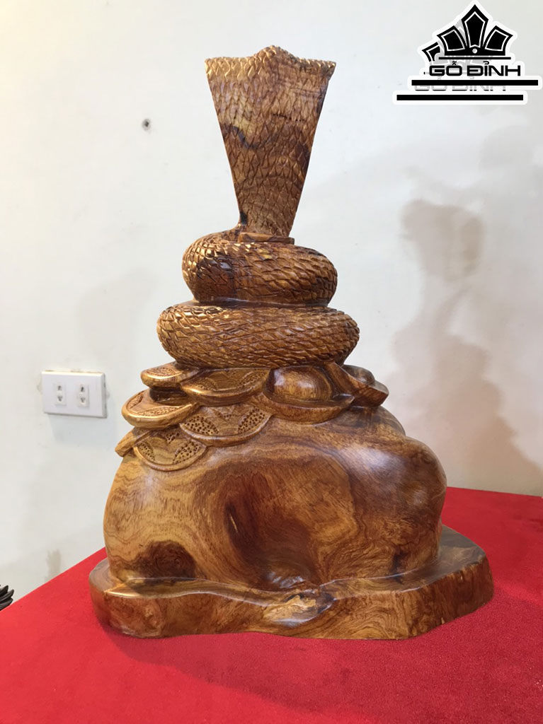 Tượng Rắn Phong Thủy Gỗ Cẩm Cao 41 Ngang 28 Sâu 17 (cm)