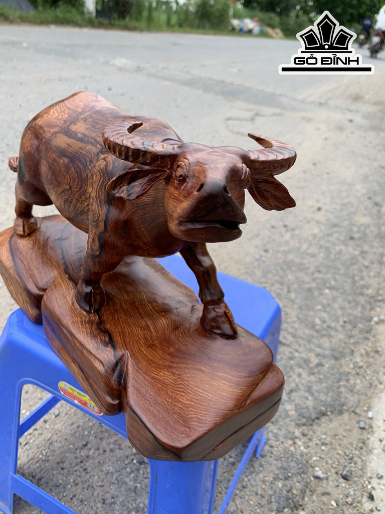 Tượng Trâu Gỗ Cẩm Cao 20 Ngang 31 Sâu 12 (cm)