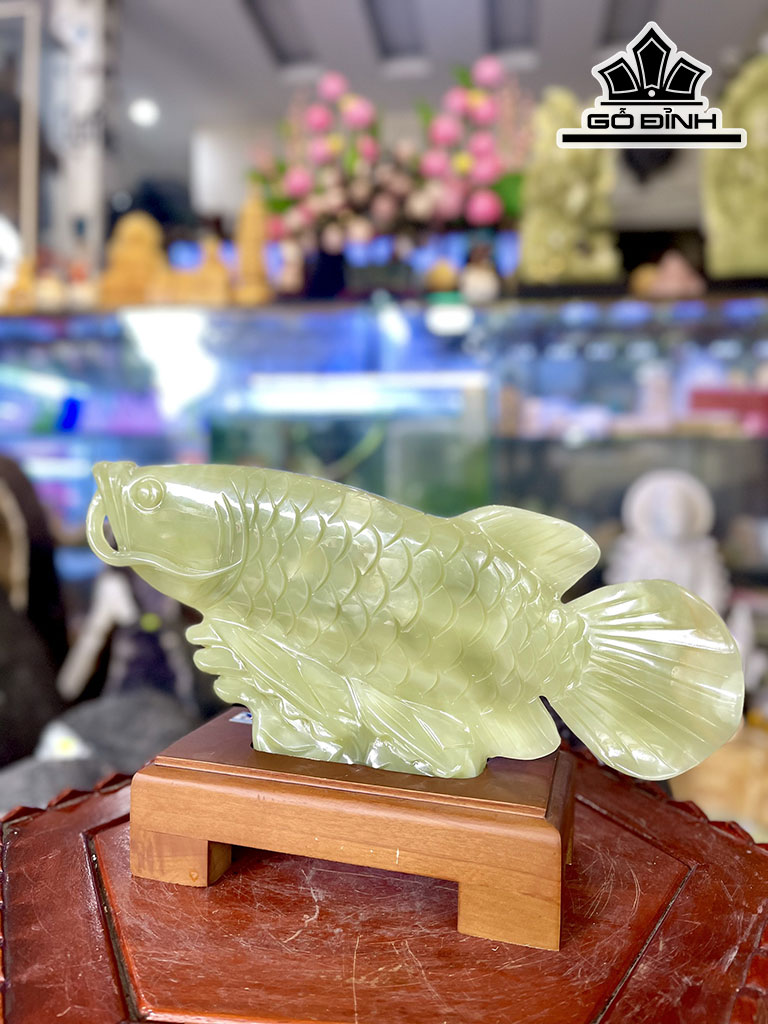 Tượng Cá Rồng Đá Ngọc Hoàng Long Cao 30 (cm)