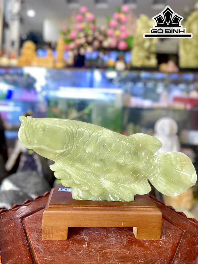 Tượng Cá Rồng Đá Ngọc Hoàng Long Cao 30 (cm)