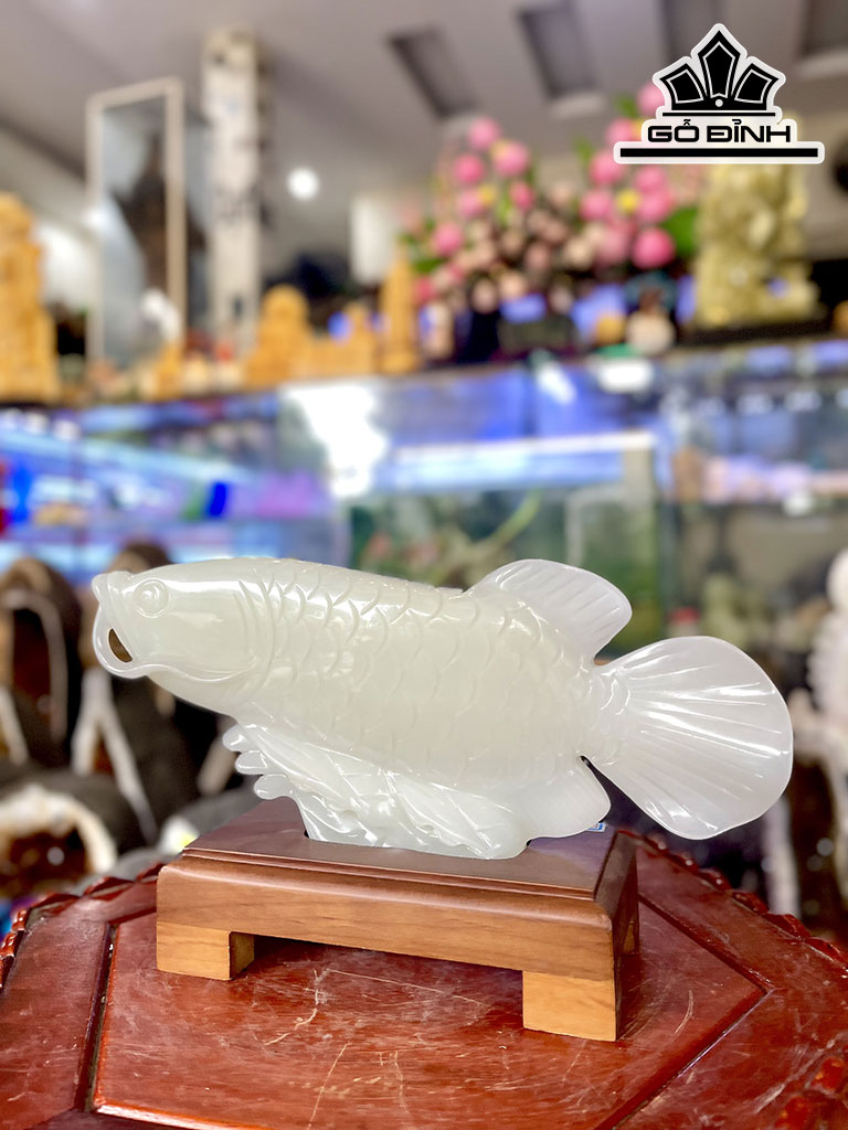 Tượng Cá Rồng Đá Ngọc Hoàng Long Cao 30 (cm)