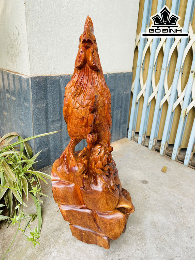 Tượng Gà Trống Gỗ Hương Cao 63 Ngang 42 Sâu 25 (cm)