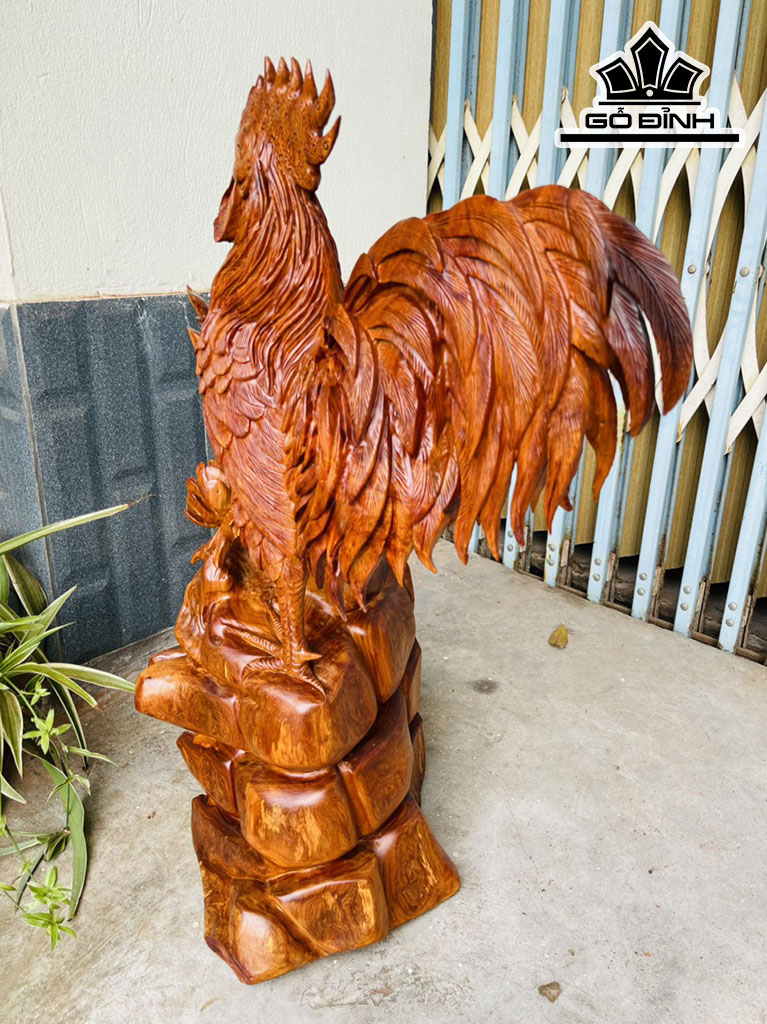 Tượng Gà Trống Gỗ Hương Cao 63 Ngang 42 Sâu 25 (cm)