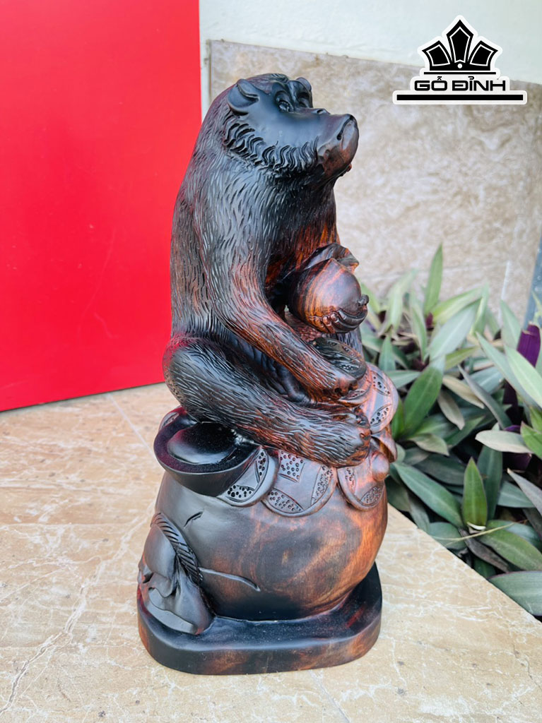 Tượng Khỉ Gỗ Trắc Cao 33 Ngang 17 Sâu 16 (cm)