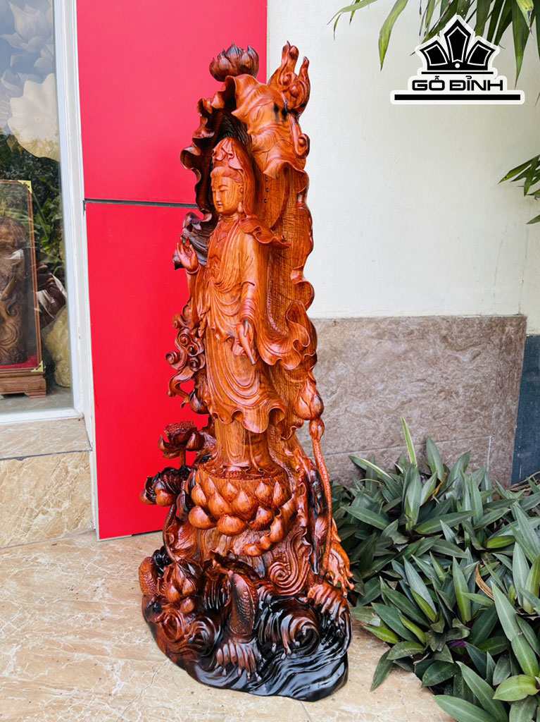 Tượng Phật Bà Quan Âm Gỗ Trắc Cao 77 Ngang 35 Sâu 20 (cm)