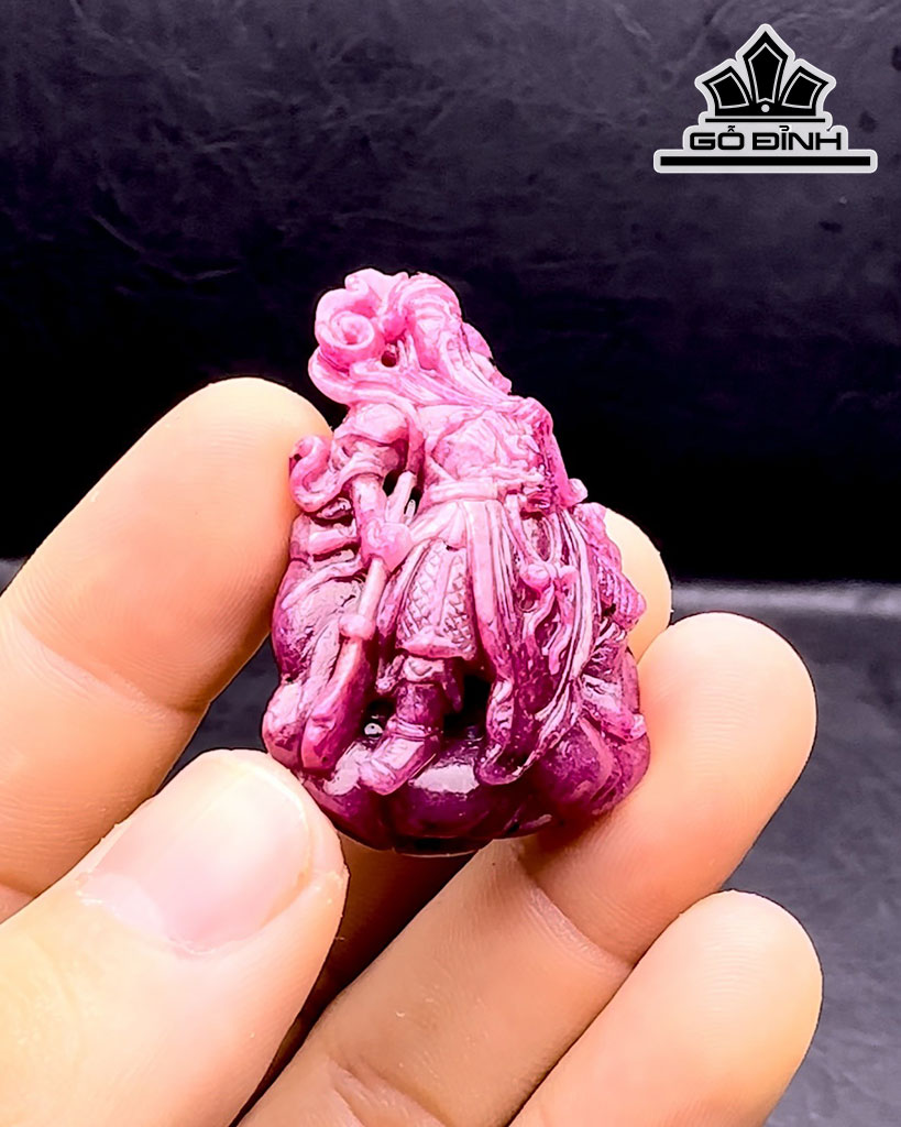 Mặt Dây Chuyền Quan Thánh Đá Ruby Cao 50 Ngang 35 Sâu 17,6 (mm) 195,8cts