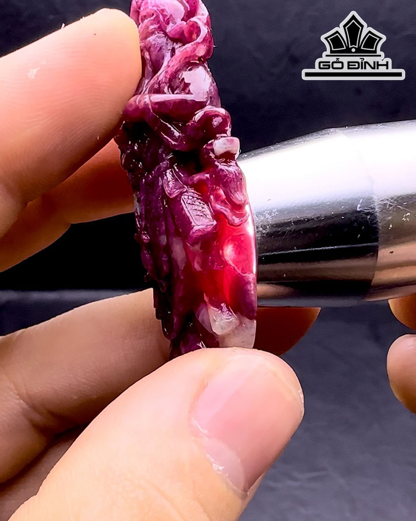 Mặt Dây Chuyền Quan Thánh Đá Ruby Cao 55,5 Ngang 30,5 Sâu 11,2 (mm) 162,8cts