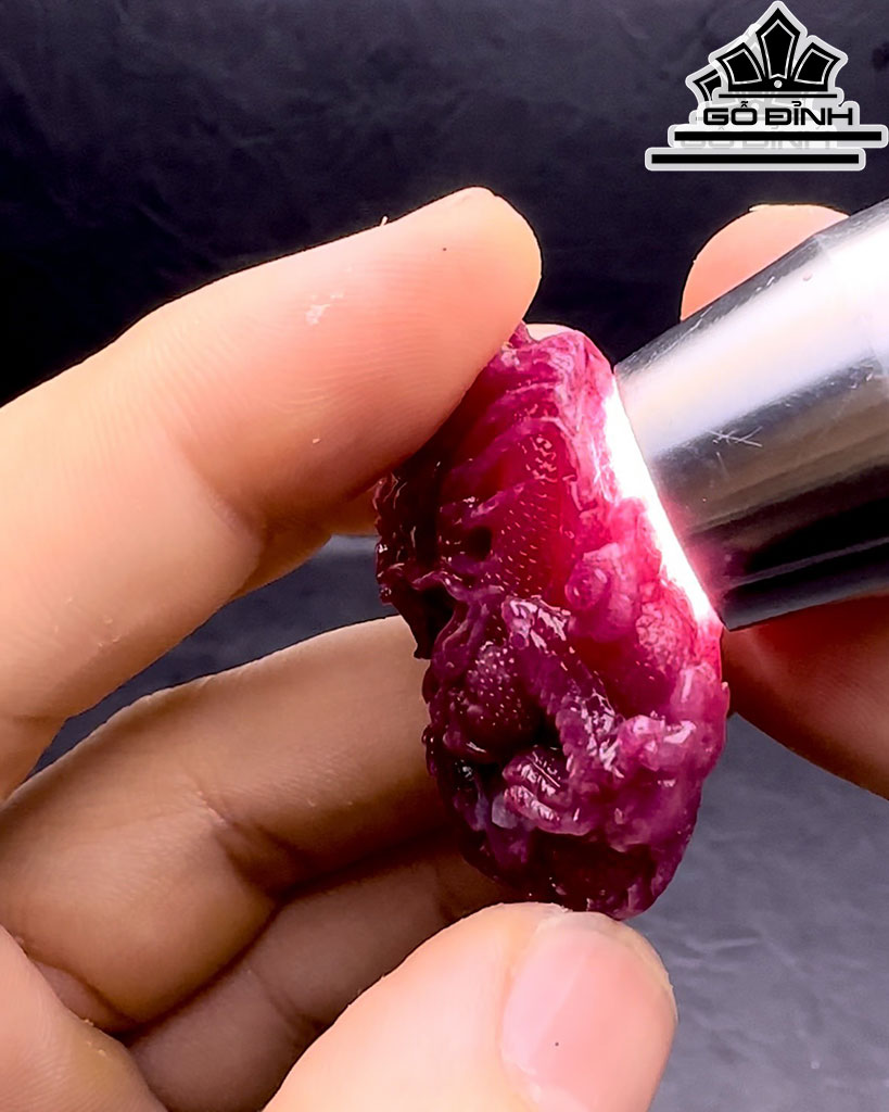 Rồng Đá Ruby Cao 30,3 Ngang 41,8 Sâu 25 (mm) 268,8cts