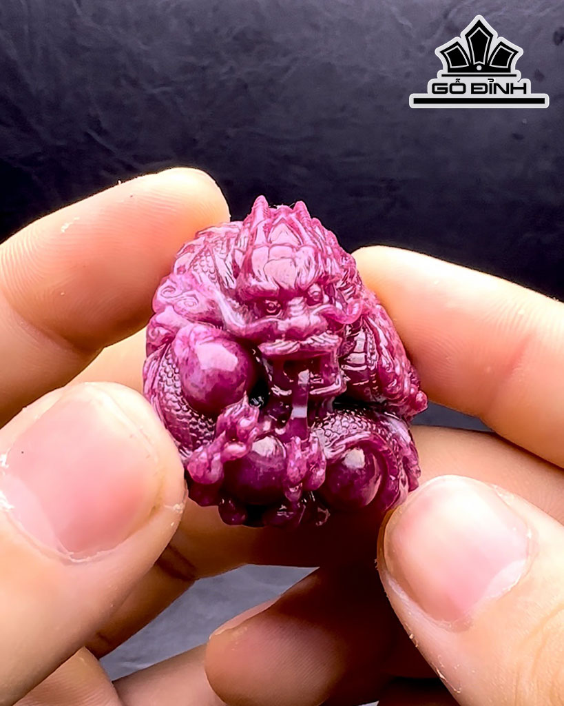 Rồng Đá Ruby Cao 30,3 Ngang 41,8 Sâu 25 (mm) 268,8cts