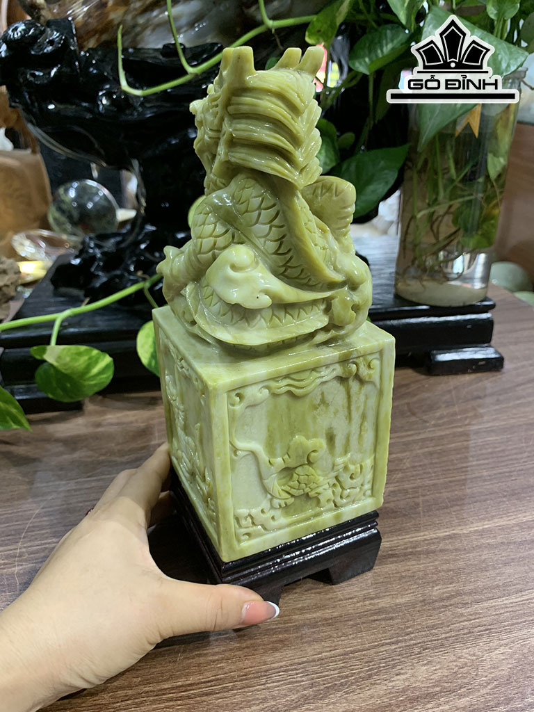 Ấn Rồng Đá Serpentine Cao 20 Ngang 8,5 (cm)