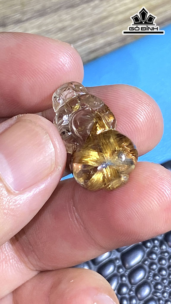 Mặt Dây Chuyền Tỳ Hưu Đá Thạch Anh Tóc Vàng Cao 23,8 Ngang 13,5 Sâu 8,2 (mm) 4,2gr
