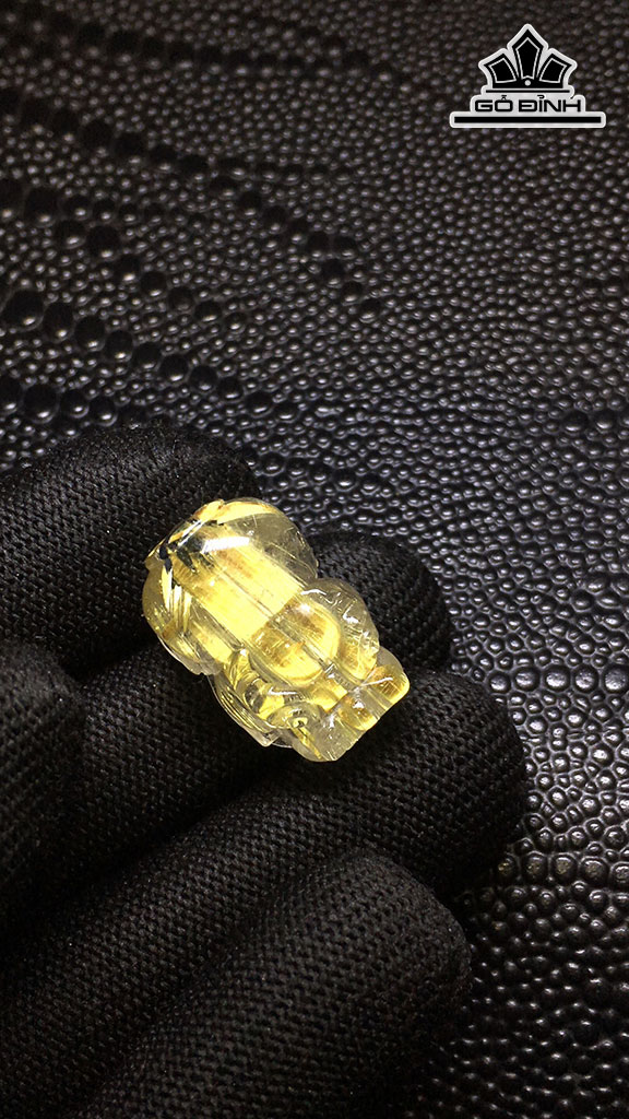 Tỳ Hưu Đá Thạch Anh Tóc Vàng Cao 22,8 Ngang 14,6 Sâu 13,2 (mm) 8,7gr