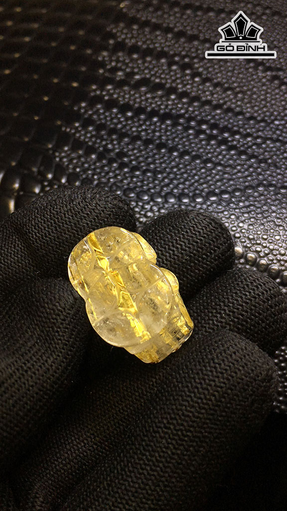 Tỳ Hưu Đá Thạch Anh Tóc Vàng Cao 25,8 Ngang 16,2 Sâu 13,7 (mm) 9,8gr