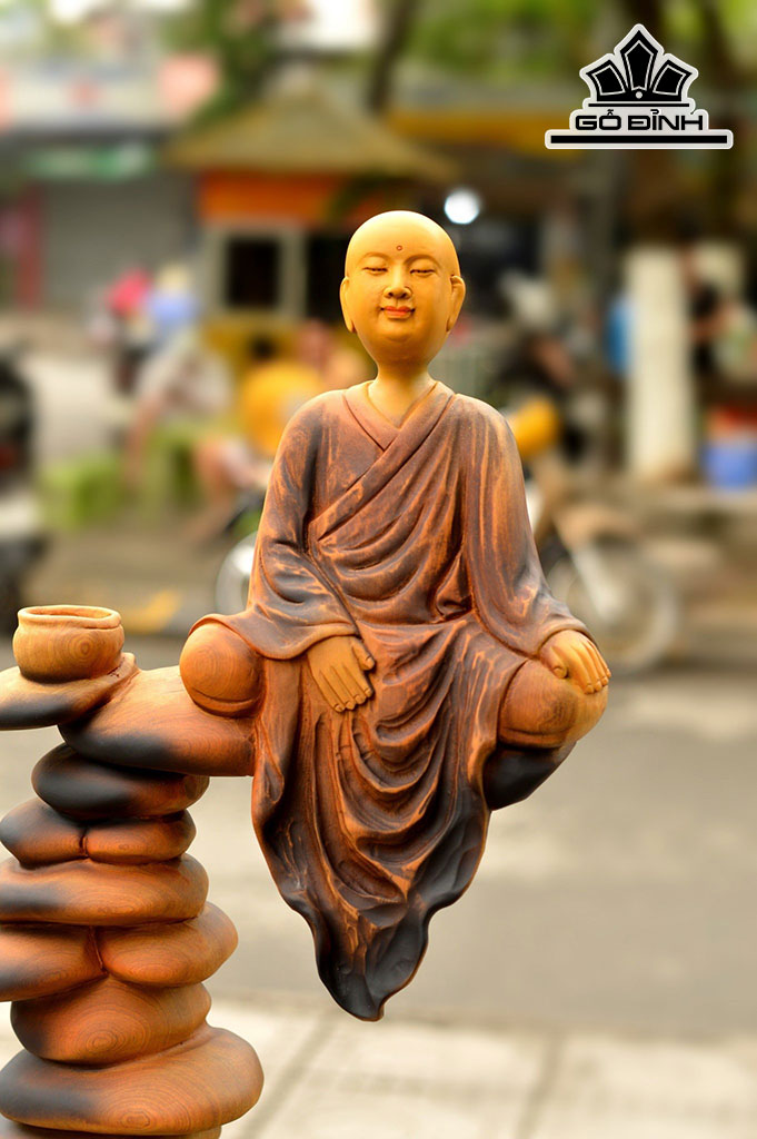 Bồ Tát Địa Tạng Gỗ Bách Xanh Cao 62 Ngang 26 Sâu 10 (cm)