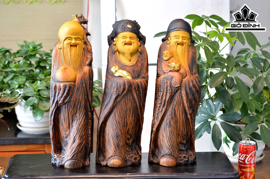 Tượng Phúc Lộc Thọ (Tam Đa) Gỗ Lũa Bách Xanh Cao 56 Ngang 12 Sâu 11 (cm)