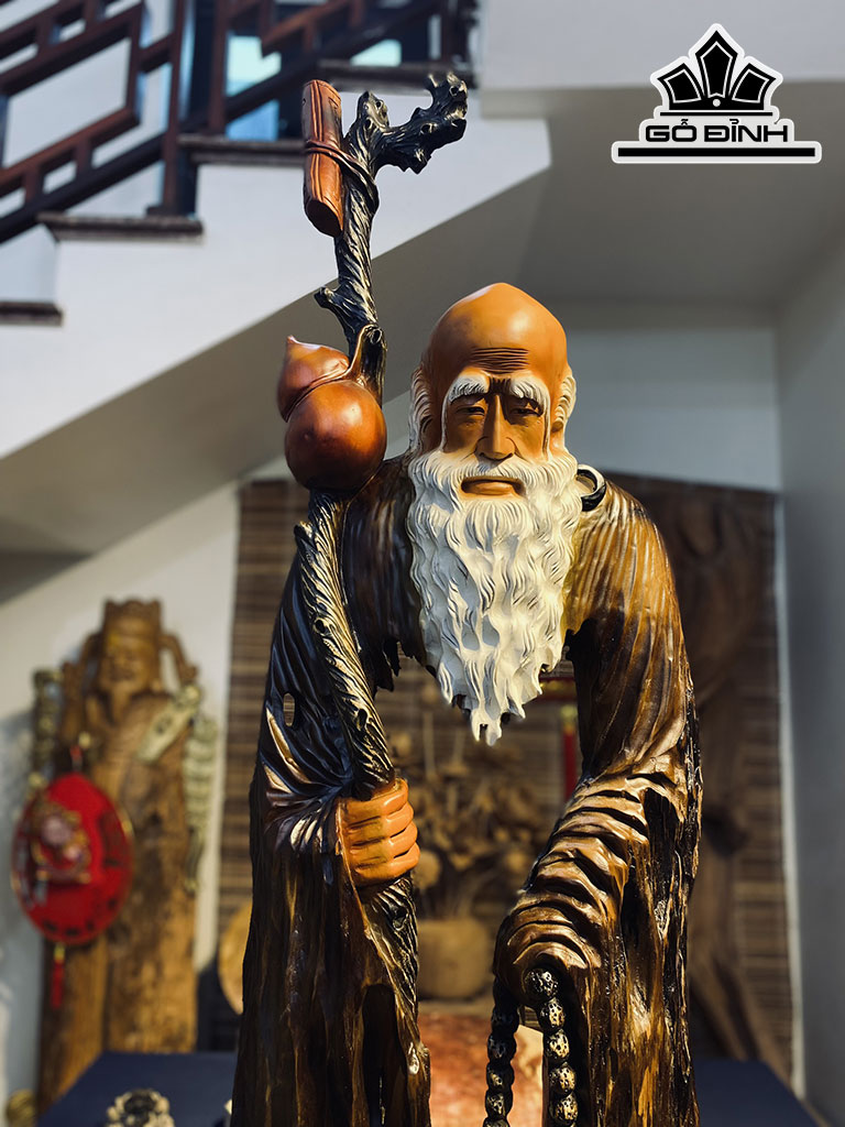 Tượng Đạt Ma Sư Tổ Gỗ Dổi Cao 186 Ngang 45 Sâu 20 (cm)
