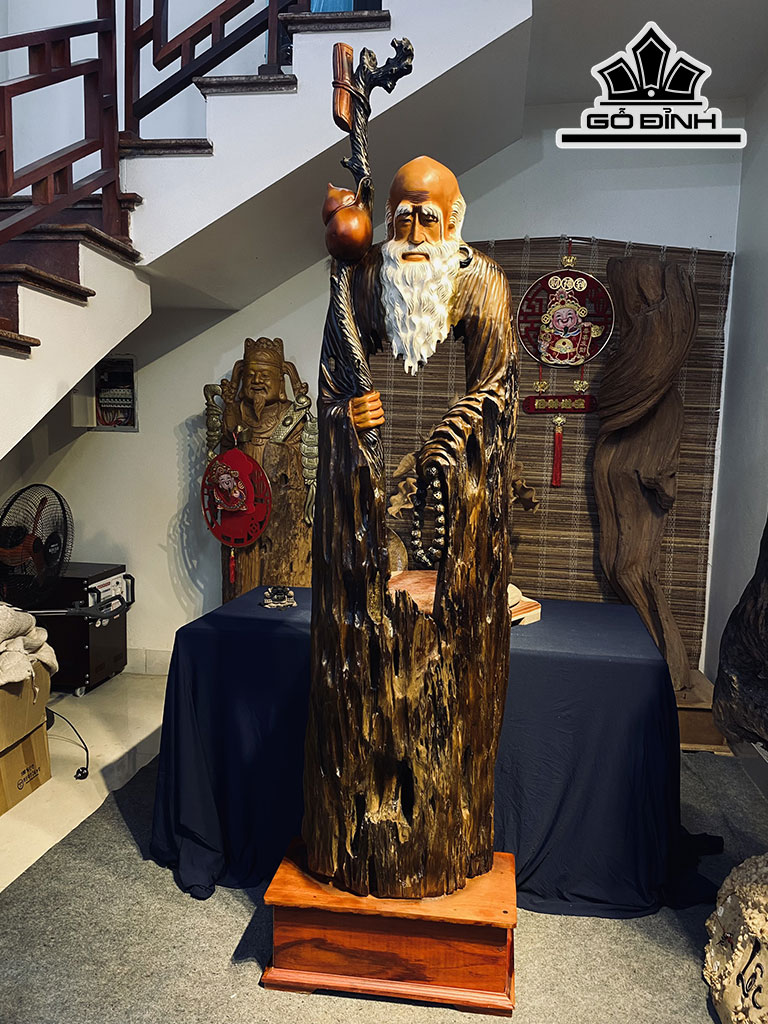 Tượng Đạt Ma Sư Tổ Gỗ Dổi Cao 186 Ngang 45 Sâu 20 (cm)