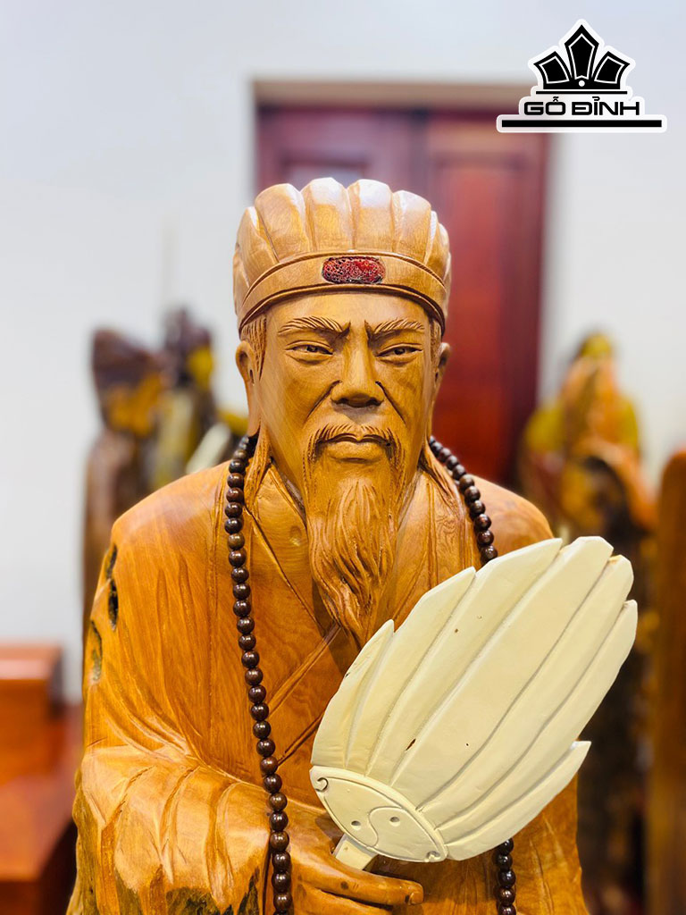 Tượng Gia Cát Lượng Gỗ Hương Cao 150 Ngang 45 Sâu 20 (cm)