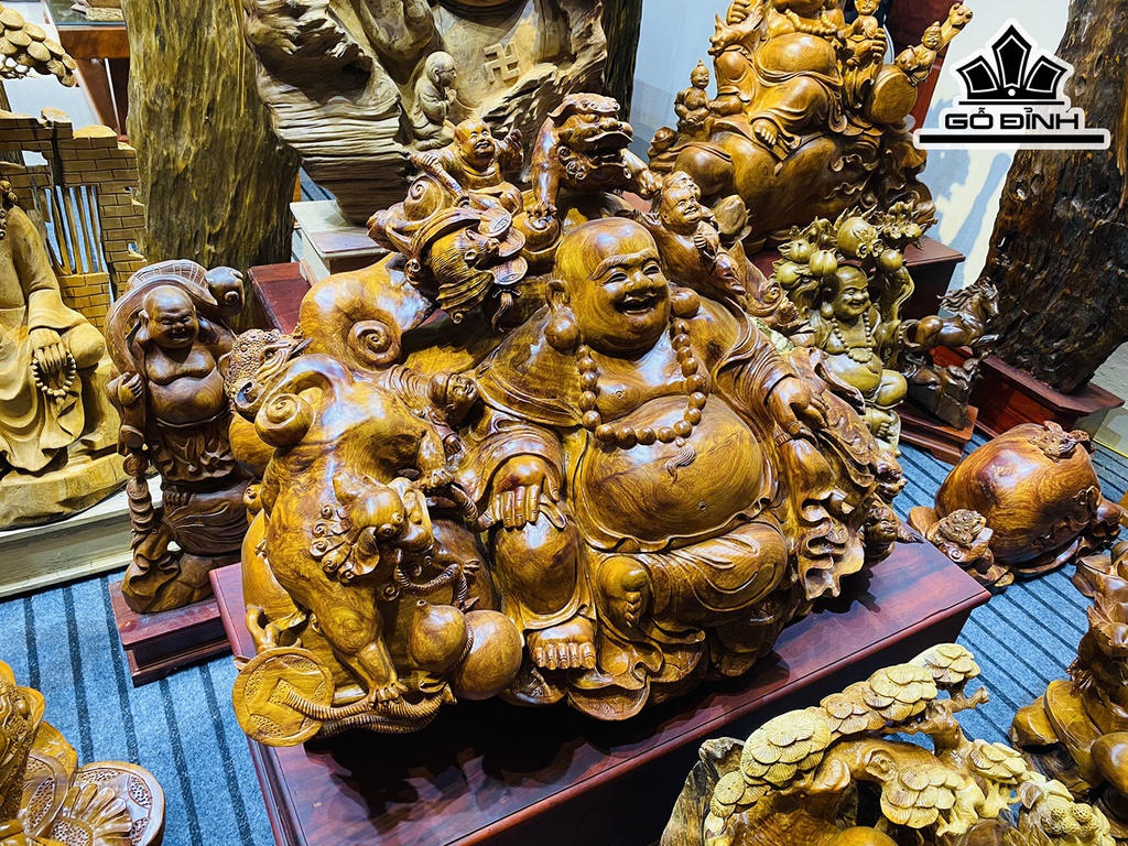 Tượng Phật Di Lặc Gỗ Sụn Hương Ngang 120 Cao 60 Sâu 60 (cm)