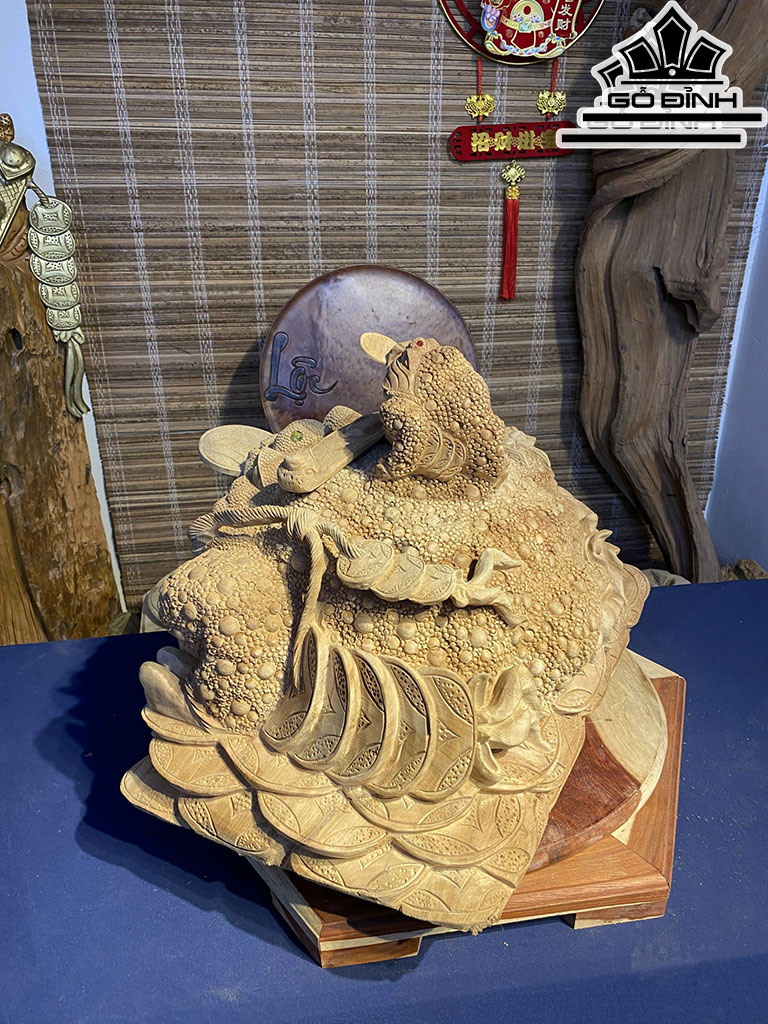Tượng Thiềm Thừ Gỗ Xá Xị Cao 62 Ngang 42 Sâu 40 (cm)