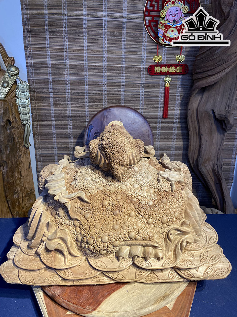 Tượng Thiềm Thừ Gỗ Xá Xị Cao 62 Ngang 42 Sâu 40 (cm)