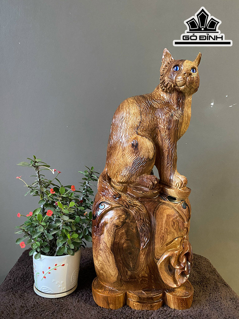 Tượng Mèo Gỗ Hương Cao 56 Ngang 22 Sâu 16 (cm)