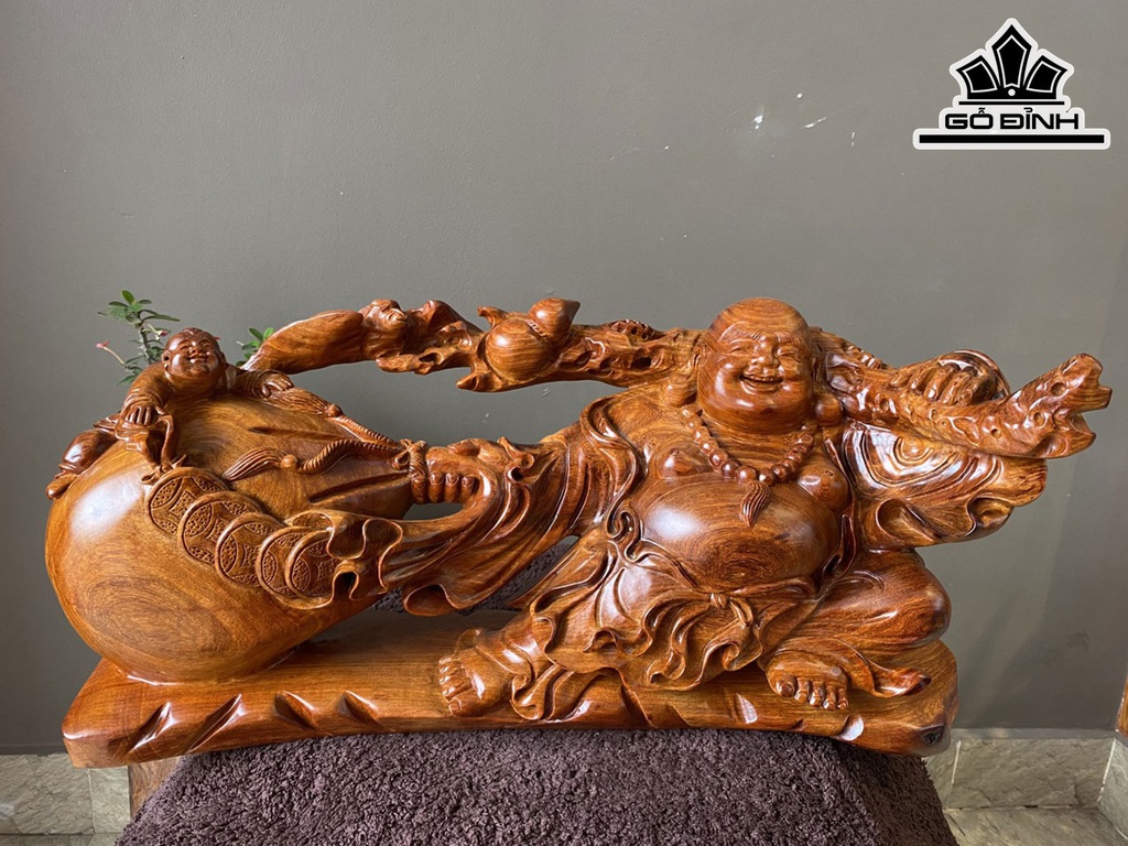 Tượng Phật Di Lặc Kéo Bao Tiền Gỗ Hương Cao 28 Ngang 58 Sâu 16 (cm)