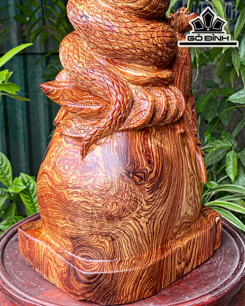 Tượng Rắn Phong Thủy Gỗ Cẩm Cao 44 Ngang 25 Sâu 18 (cm)
