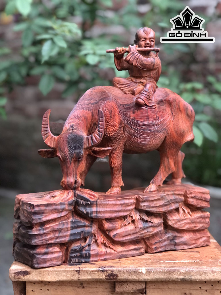 Tiểu Đồng Chăn Trâu Thổi Sáo Gỗ Trắc Ngang 31 Cao 27 Sâu 10,5 (cm)