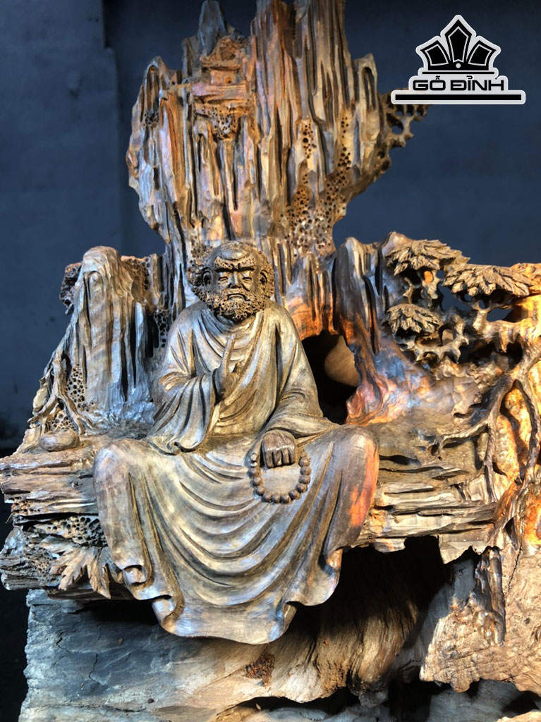 Tượng Đạt Ma Sư Tổ Gỗ Trắc Cao 55 Ngang 33 Sâu 20 (cm)