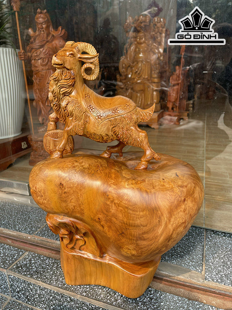 Tượng Dê Phong Thủy Gỗ Nu Hương Cao 55 Ngang 38 Sâu 28 (cm)