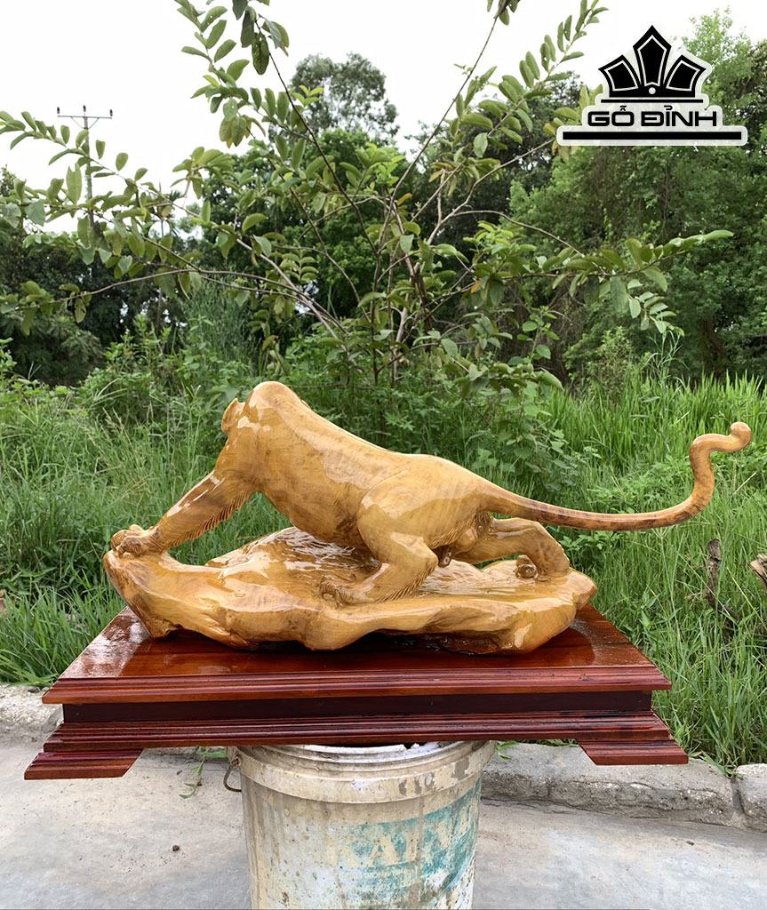 Tượng Hổ Phong Thủy Gỗ Nu Kháo Cao 40 Ngang 70 Sâu 25 (cm)