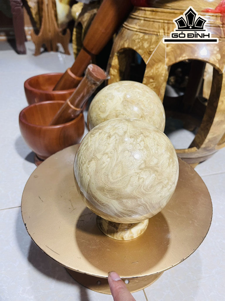 Đôi Bi Cầu Gỗ Nu Nghiến Cao 16 Đường Kính 13 (cm)