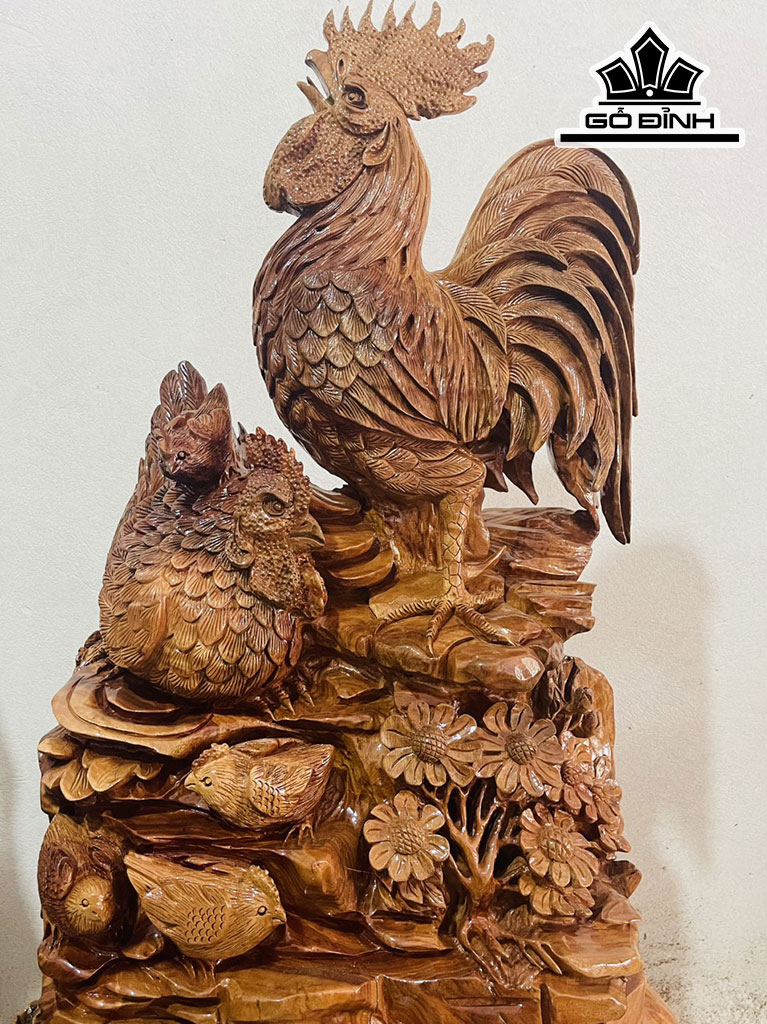 Tượng Gia Đình Gà Gỗ Xá Xị Cao 83 Ngang 55 Sâu 30 (cm)