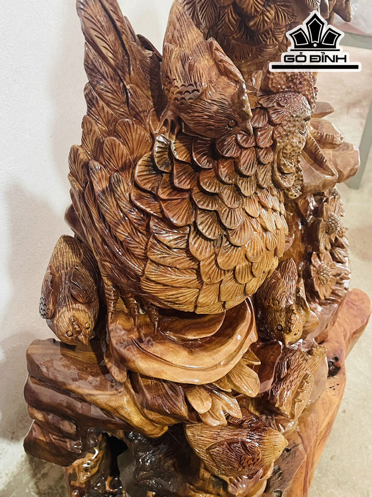 Tượng Gia Đình Gà Gỗ Xá Xị Cao 83 Ngang 55 Sâu 30 (cm)