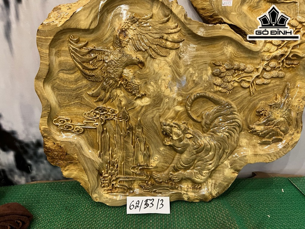 Tranh Hổ Vờn Chim Gỗ Nu Nghiến Cao 53 Ngang 62 Sâu 3 (cm)