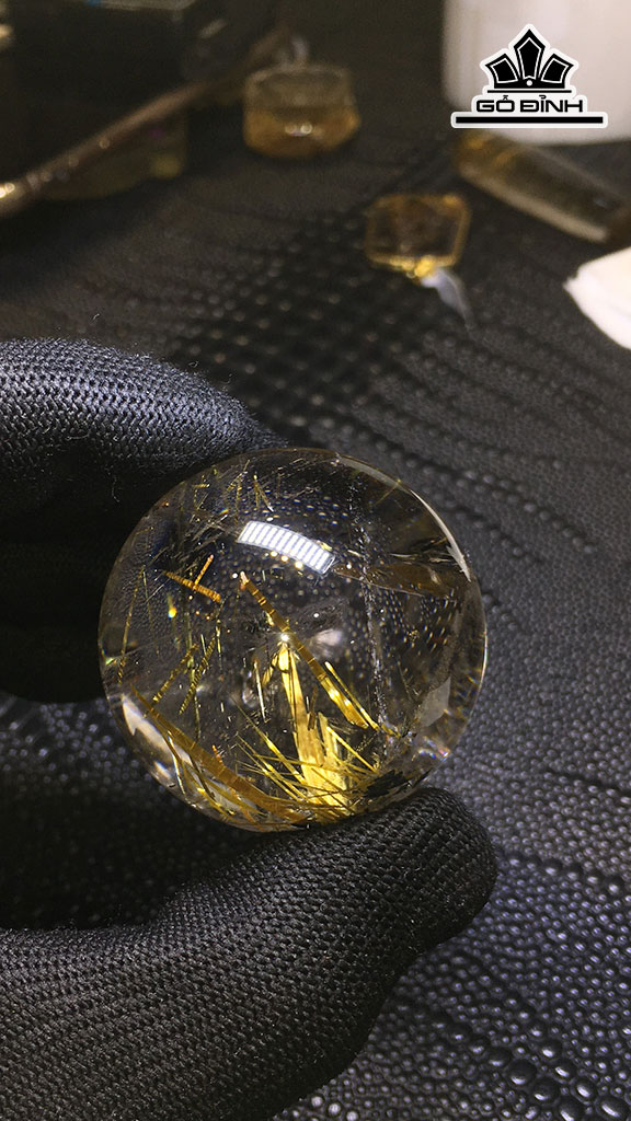 Bi Cầu Đá Thạch Anh Tóc Vàng Đường Kính Hạt 42,7 (mm) 107,7gr