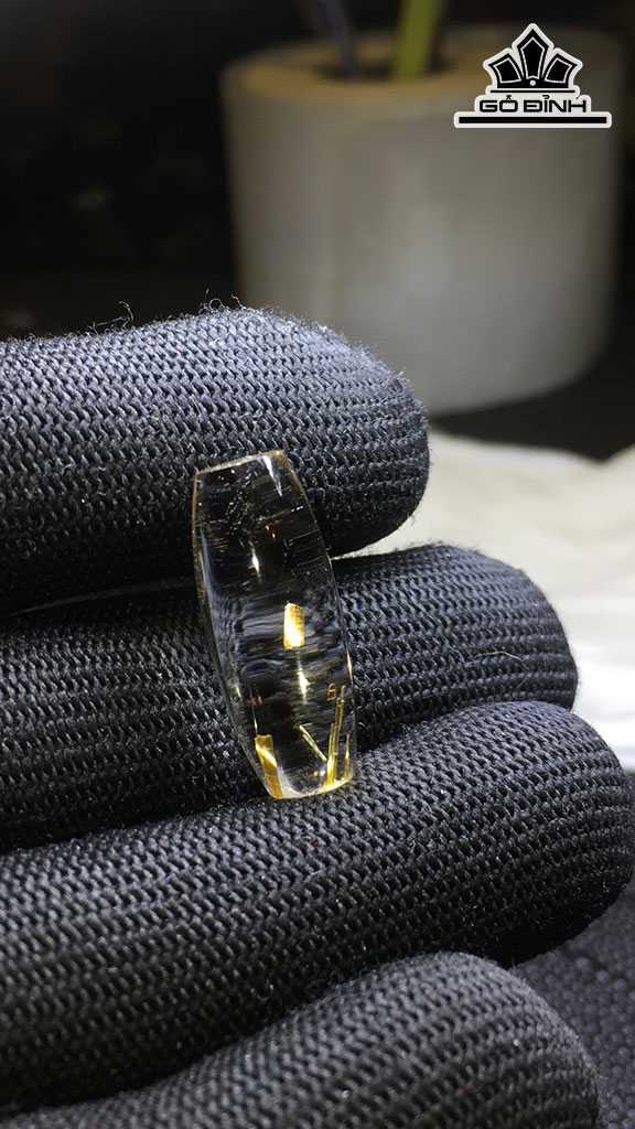 Lu Thống Đá Thạch Anh Tóc Vàng Cao 23,6 Ngang 9,7 (mm) 3,8gr