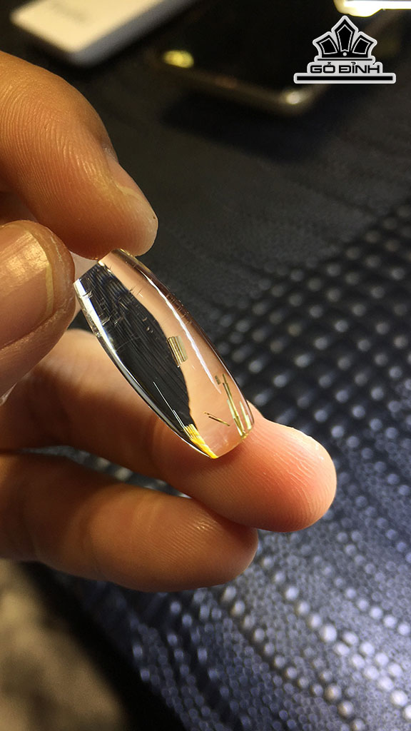 Lu Thống Đá Thạch Anh Tóc Vàng Cao 23,6 Ngang 9,7 (mm) 3,8gr