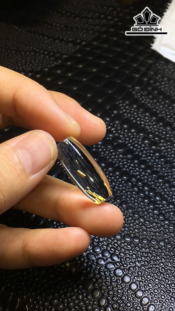 Lu Thống Đá Thạch Anh Tóc Vàng Cao 23,6 Ngang 9,7 (mm) 3,8gr