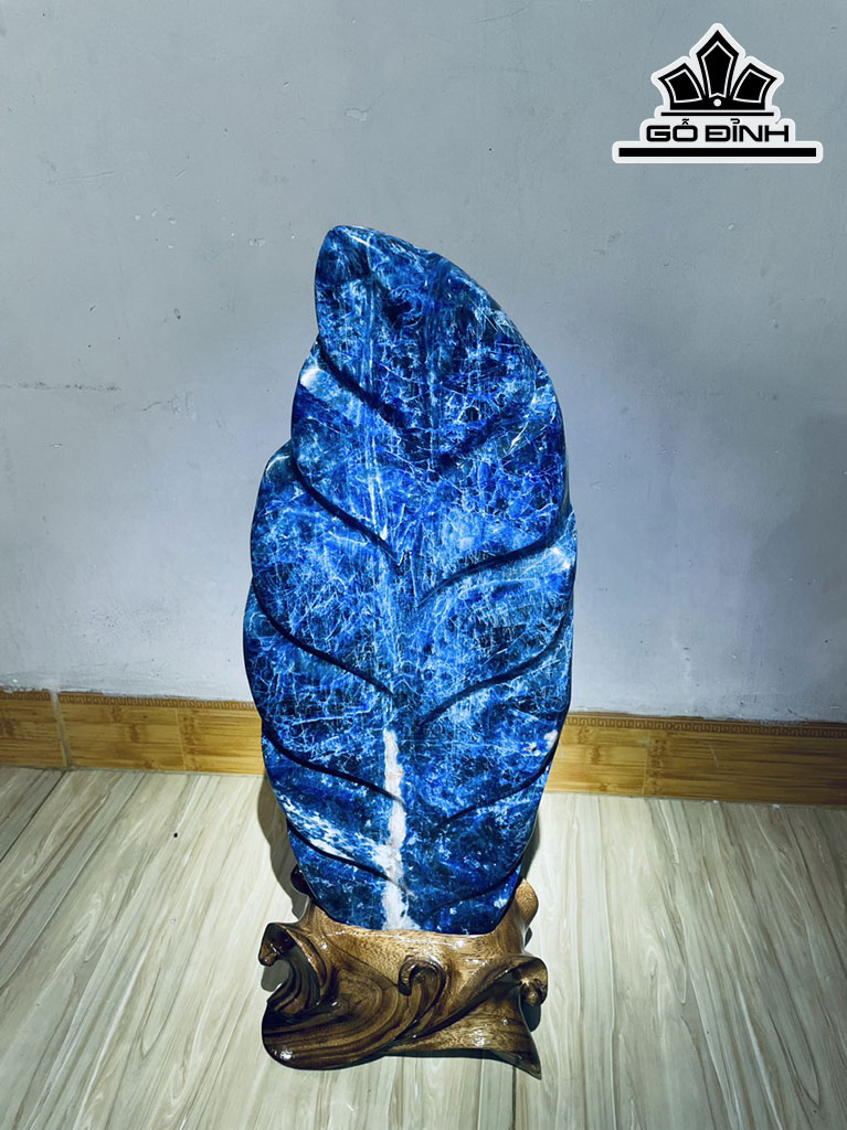 Tác Phẩm Chiếc Lá Đá Lapit Cao 60 Ngang 20 (cm) 8,2kg