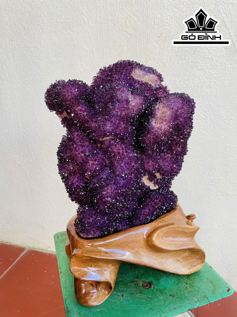 Tinh Thể Đá Thạch Anh Tím Cao 35 Ngang 20 (cm) 6,9kg