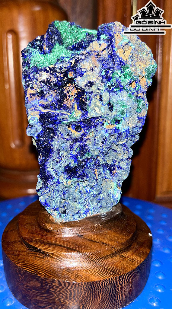 Tác Phẩm Đá Azurite Cao 14 (cm) 0,8kg