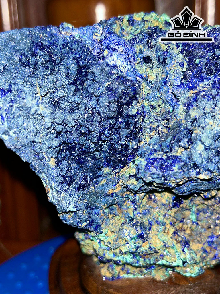 Tác Phẩm Đá Azurite Cao 16 (cm) 2kg