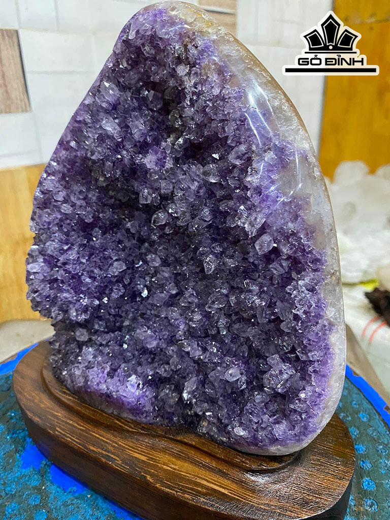 Tinh Thể Đá Thạch Anh Tím Cao 22 Ngang 15 (cm) 2,5kg