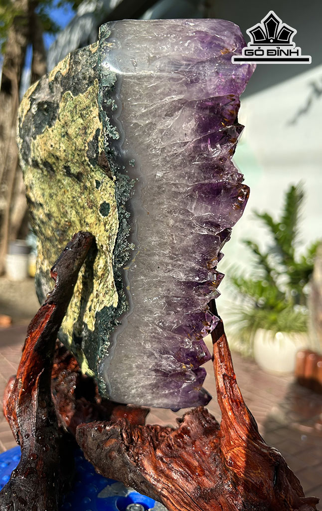 Tinh Thể Đá Thạch Anh Tím Cao 25 Ngang 25 (cm) 5,9kg