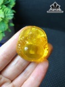 Mặt Dây Chuyền Di Lặc Đá Hổ Phách Cao 35,5 Ngang 32,4 Sâu ,14,3 (mm)