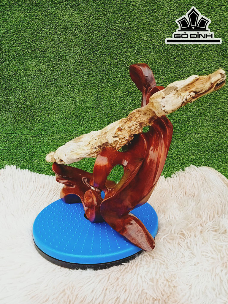 Tác Phẩm Gỗ Hóa Ngọc Cao 45 Ngang 5 (cm) 1,8kg